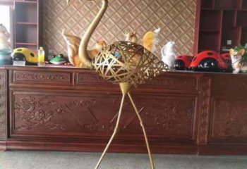 公園仙鶴雕塑生產(chǎn)商 酒店門口雕塑 彩繪擺件