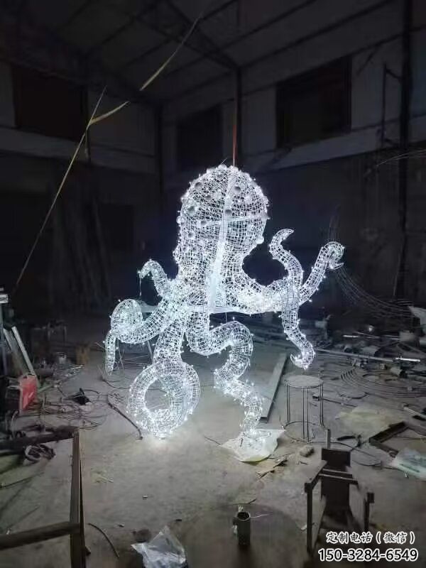 景區烏賊雕塑，鍍金歐式雕塑，鐵藝材質