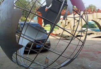 園林地球儀雕塑，噴漆景觀雕塑，網格形式