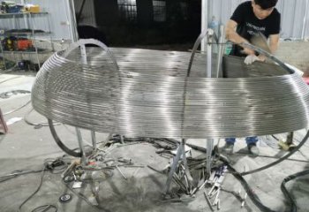 創(chuàng)意雞蛋雕塑 啞光景觀小品 公園雕塑