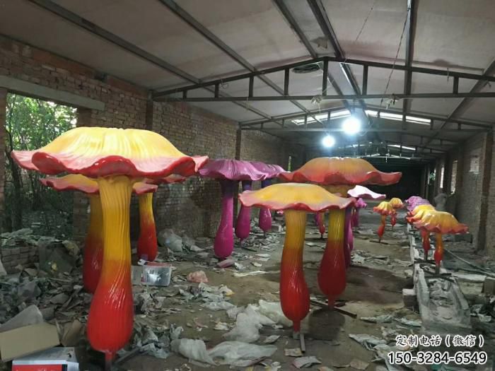 售樓處蘑菇雕塑 商業(yè)街仿真雕塑 果蔬擺件