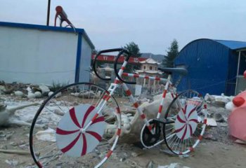 大型自行車(chē)雕塑 歐式步行街運(yùn)動(dòng)員雕塑 彩繪體育雕塑