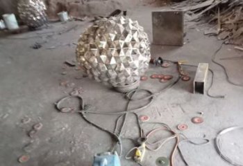 鑄造松塔雕塑 中式村口雕塑 景觀松果造型