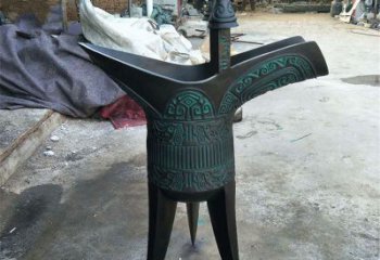 房地產(chǎn)酒尊雕塑 剪影酒尊杯雕塑 鍛造酒器雕塑