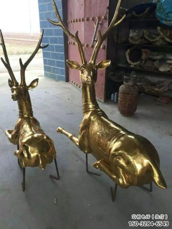 房地產馴鹿雕塑，仿古動漫雕塑，噴砂制造