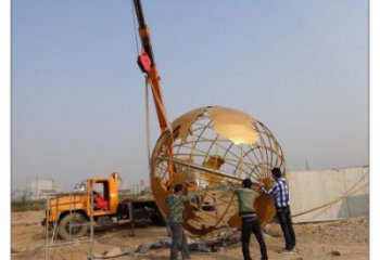 地球儀雕塑優(yōu)價(jià)，鋼管組合，不銹鋼地球儀雕塑安裝