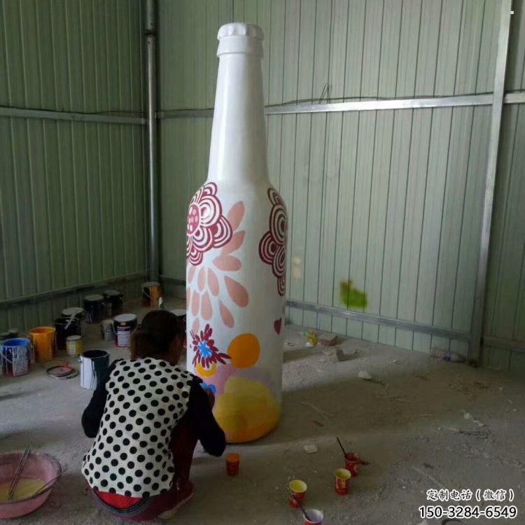 酒瓶雕塑