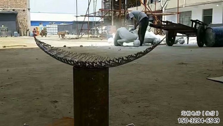 鏤空樹葉雕塑制作，公園小品，鏡面鏤空樹葉雕塑優選