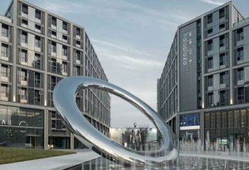 潮州水簾圓環雕塑，直噴式旱地水景噴泉雕塑