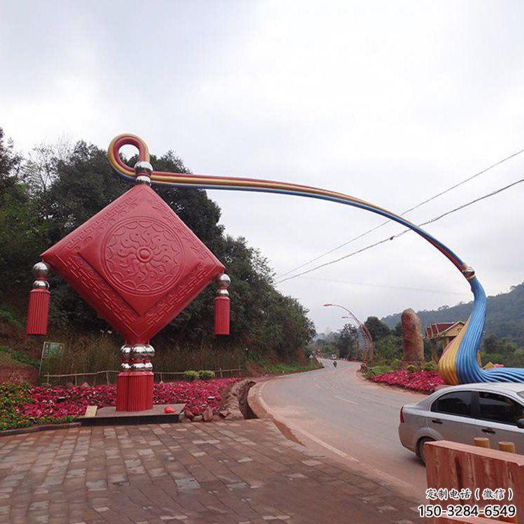 隨州街道中國結雕塑