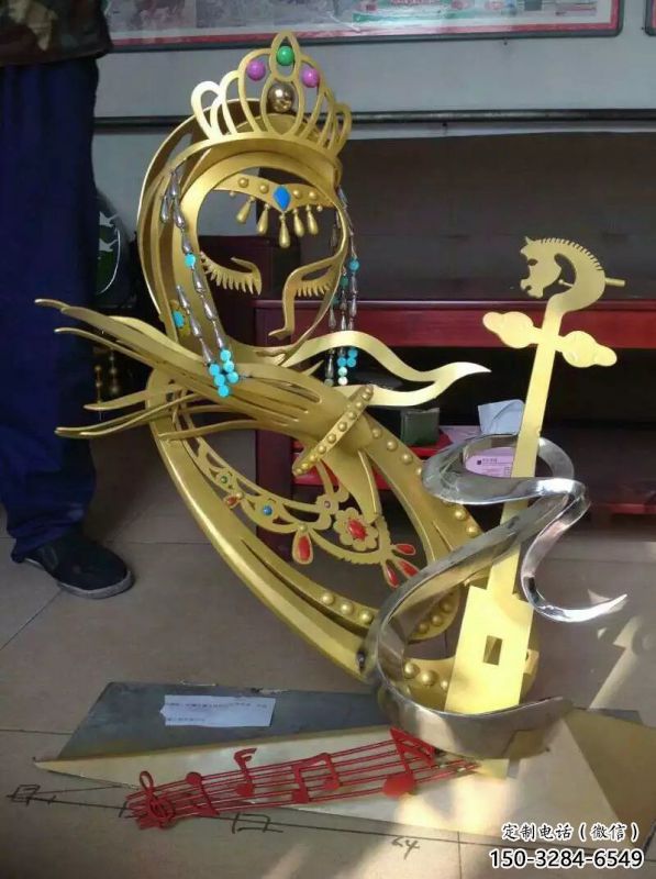 益陽公園臉譜雕塑