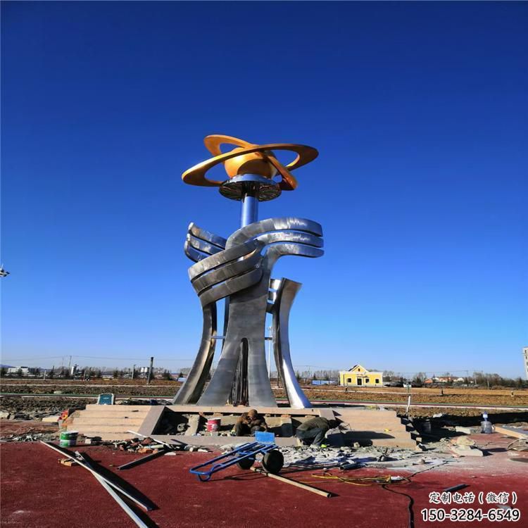 白下精神堡壘雕塑