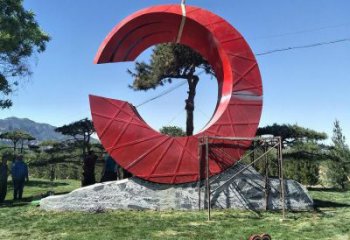 邵陽(yáng)草地精神堡壘雕塑